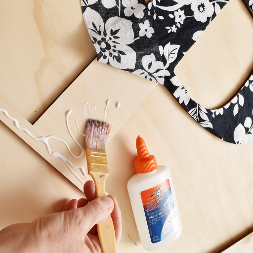 What Are the Best Glue Options for Attaching Felt?