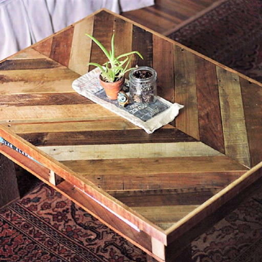 What are some innovative ways to upcycle wooden pallets