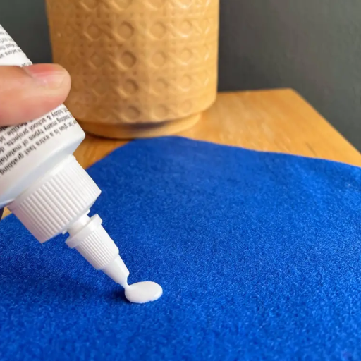 Step-by-Step Guide to Glue Felt to Wood