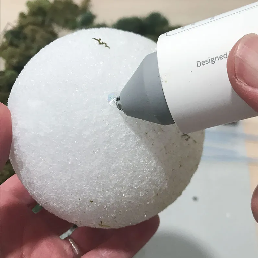 What Are the Advantages of Using Hot Glue for Craft Projects?