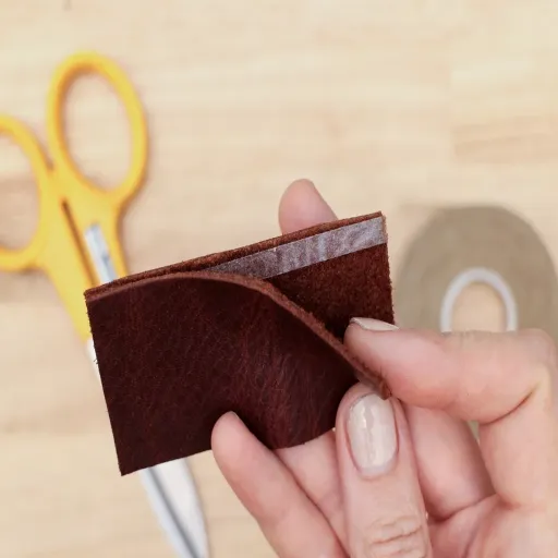 Factors to Consider When Choosing an Adhesive for Leather