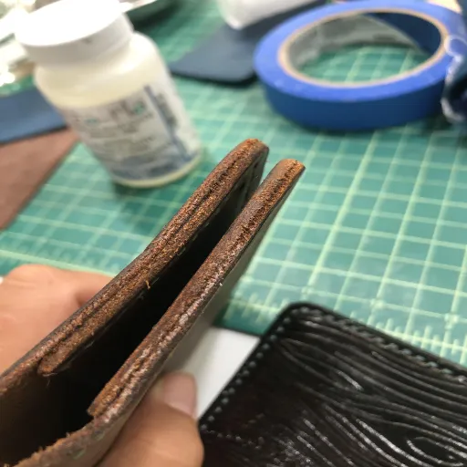 How to Apply Glue Effectively