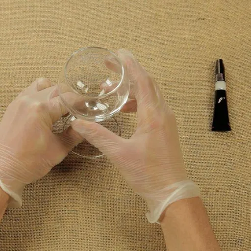 Best Adhesives to Glue Glass: Super Glue vs. Glass Glue