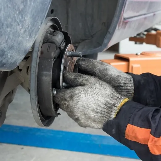 Identifying Early Warning Signs of a Failing Wheel Bearing